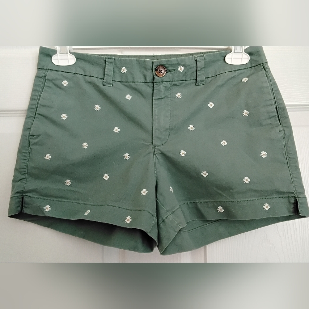 Old Navy Olive Green Women's Embroidered Shorts